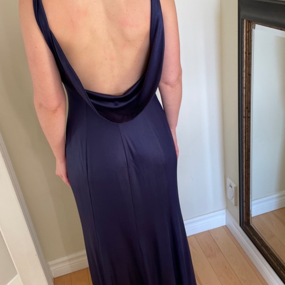 Evening dress - Picture 2 of 3